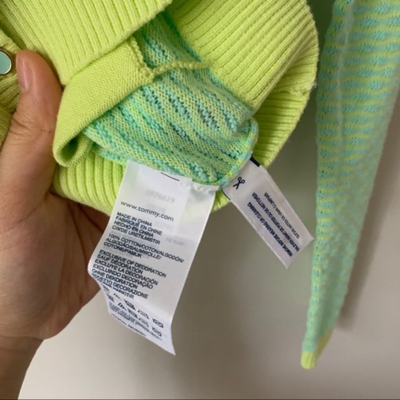 New Green Tommy Hilfiger Sweater Size Small - Picture 3 of 8